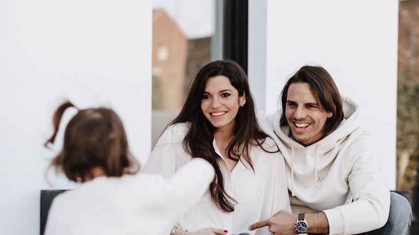 Yann Sommer mit seiner Frau Alina und Töchterchen Mila
