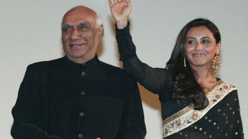Yash Chopra und Rani Mukerji bei der Vorführung von "Veer-Zaara" in Paris, April 2006