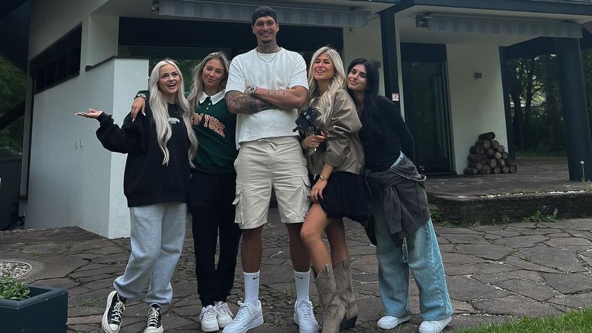 Neues TV-Format: Das steckt hinter Yasins Mädels-WG-Einzug