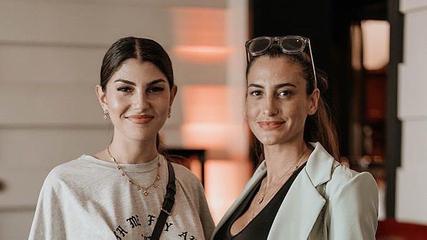 Yeliz Koc mit ihrer Schwester Filiz Rose