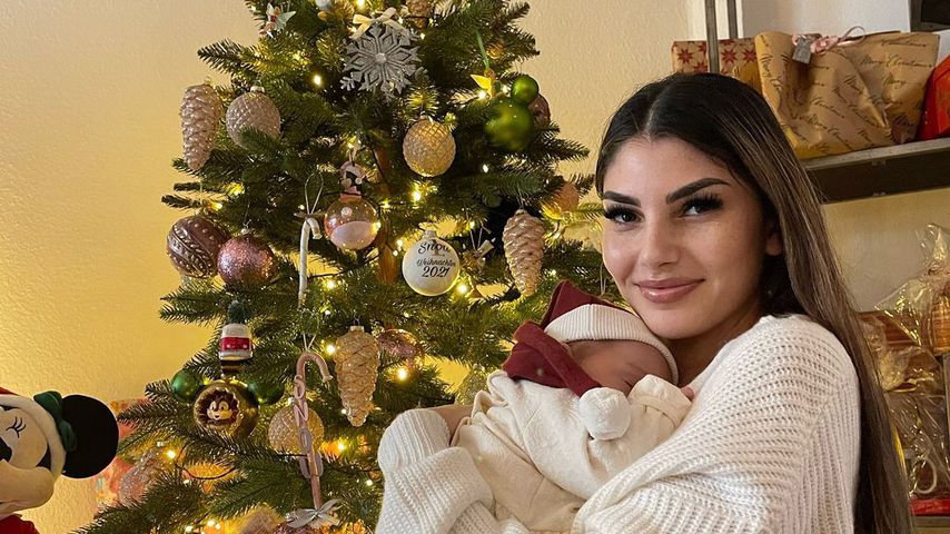 Zuckersüß! Yeliz Koc und Snow Elanie im Weihnachtsfieber