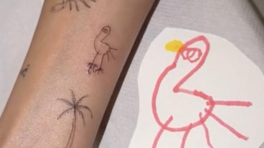 Yeliz Koc zeigt das neue Tattoo vom Bild ihrer Tochter.