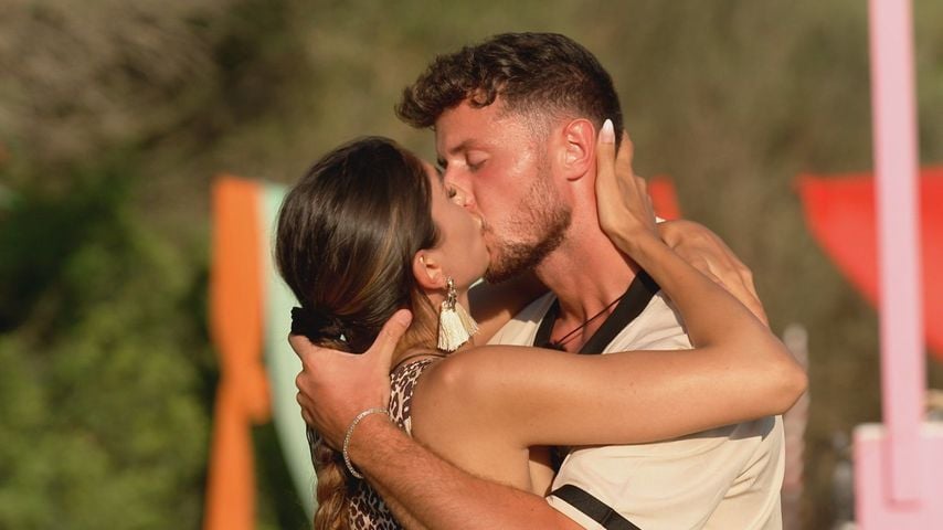 Yeliz Koc und Jannik Kontalis wohnen jetzt schon zusammen!