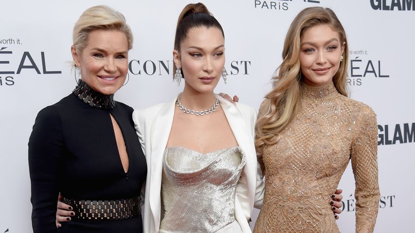Yolanda, Bella und Gigi Hadid bei einer Awardshow
