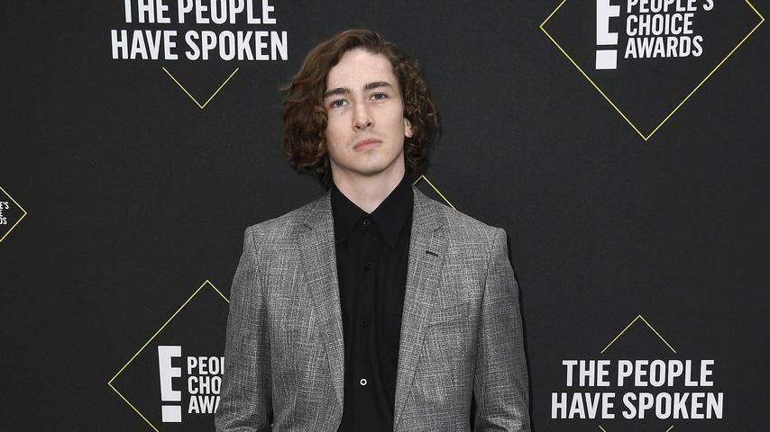 "You"-Star Dylan Arnold bei den People's Choice Awards 2019