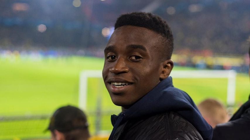 Er ist mit 16 Jahren jüngster Bundesliga-Profi aller Zeiten!