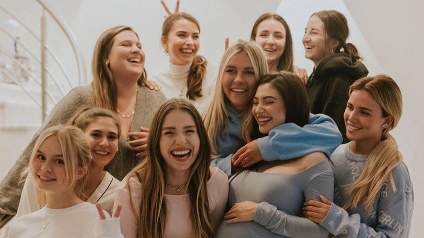 YouTube-Stars bei Paola Marias Baby-Party