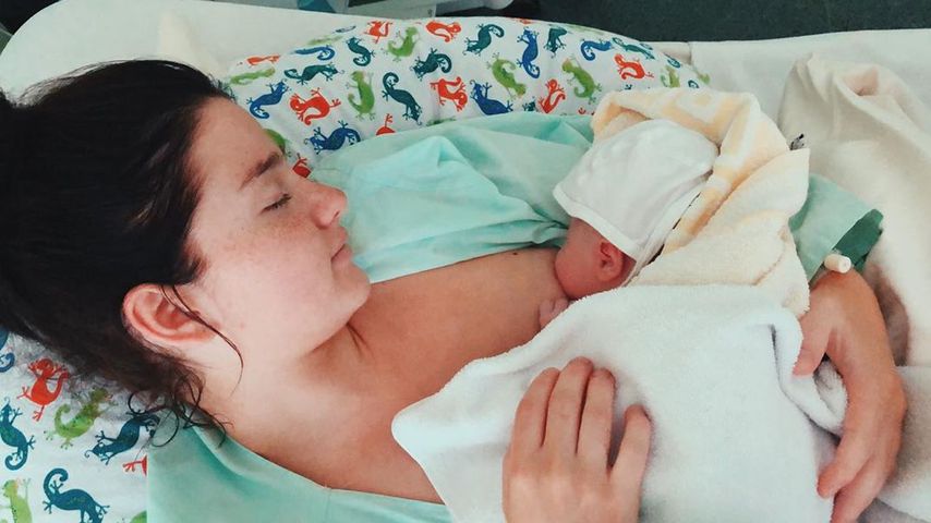 YouTuberin Julita mit ihrem Sohn, Juni 2020