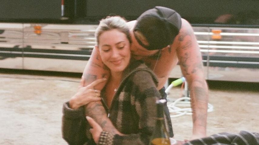 Zach Bryan und seine Frau Samantha Leonard