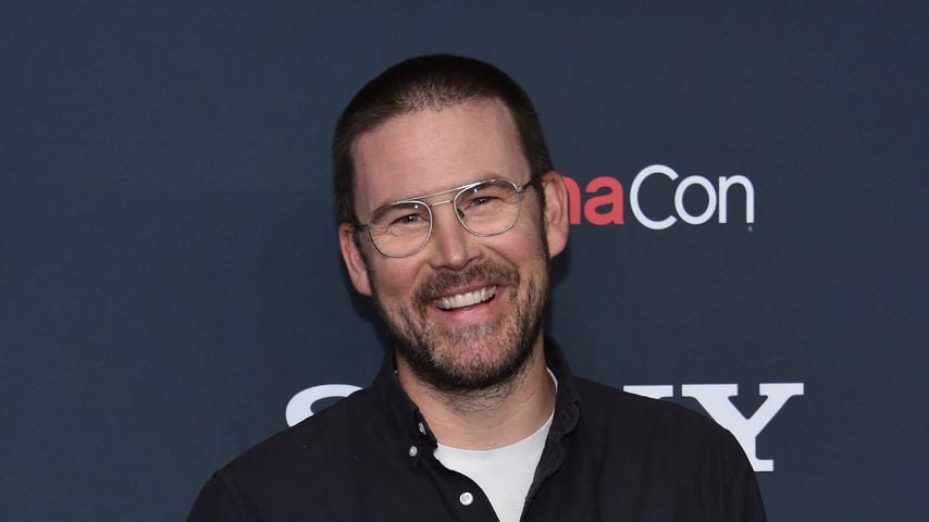 Bei CinemaCon in Las Vegas wirbt Zach Cregger für den Sony-Film "Resident Evil"