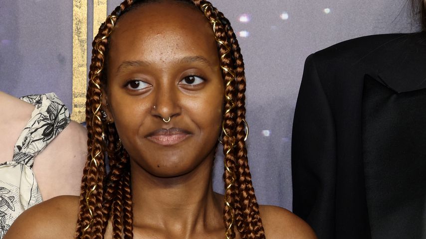 Zahara Jolie-Pitt stellt sich ohne Daddys Nachnamen vor!