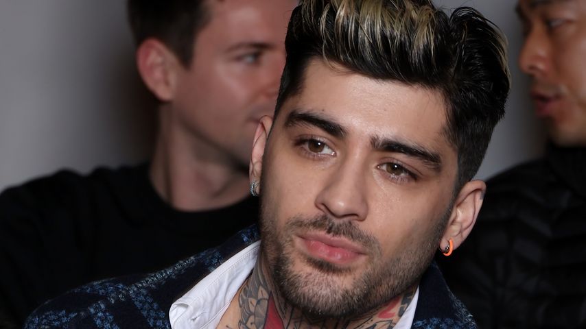Seltener Anblick: Zayn Malik präsentiert sein Kopftattoo!