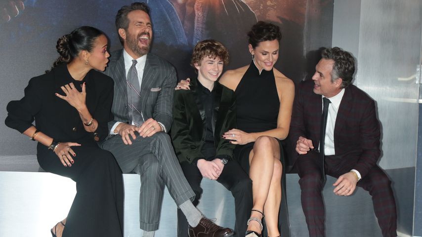 Zoe Saldana, Ryan Reynolds, Walker Scobell, Jennifer Garner und Mark Ruffalo