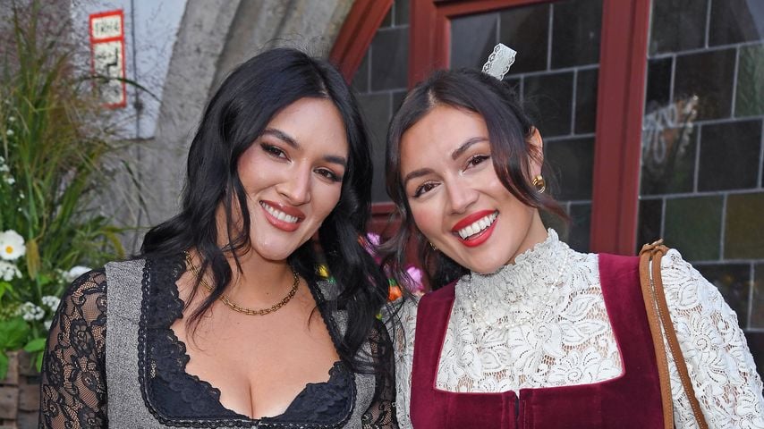 Katharina Damm und Anna Maria Damm beim HEIDIFEST 2026 im Hofbräuhaus München