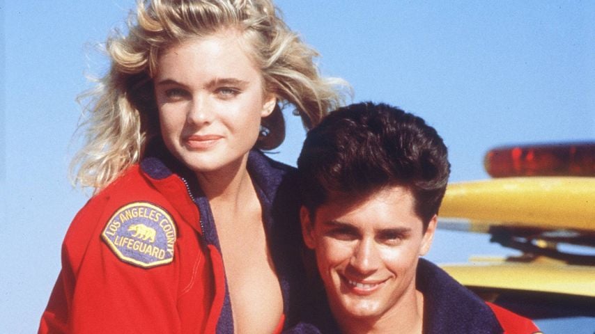 Billy Warlock und Erika Eleniak bei "Baywatch"