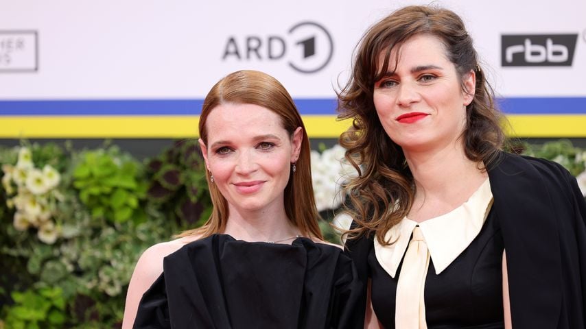 Nora Tschirner und Co.: So jung starteten deutsche Stars