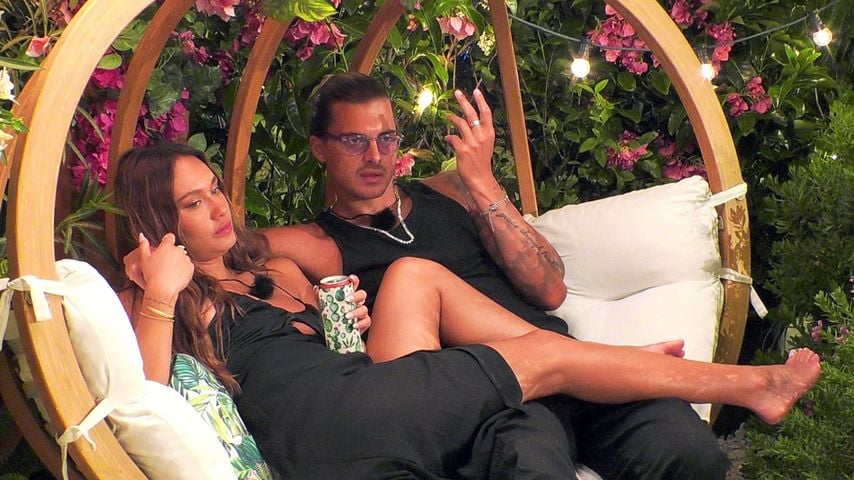 Die Realitystars Marla Slengard und Tim Kühnel bei "Love Island VIP", 2026.
